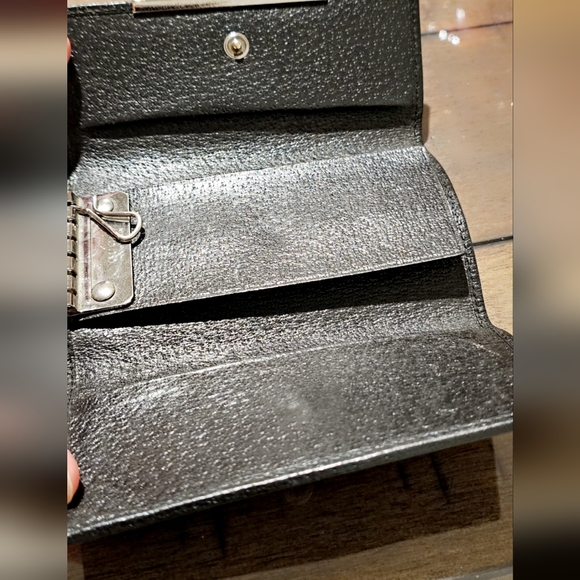 Authentic Gucci Keyholder Black Monogram, Wallet Size, great condition, unisex - Picture 2 of 5